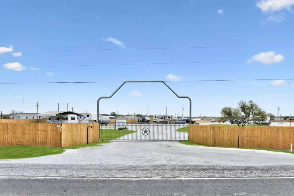 rv parks near jourdanton tx​