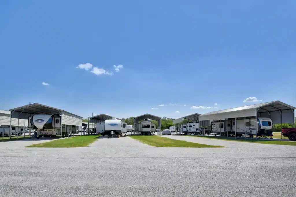 rv parks near elmendorf tx​